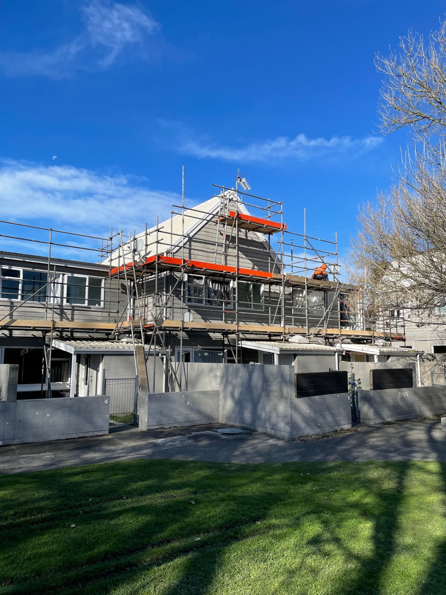 Two-storey re-roof access scaffold in Christchurch